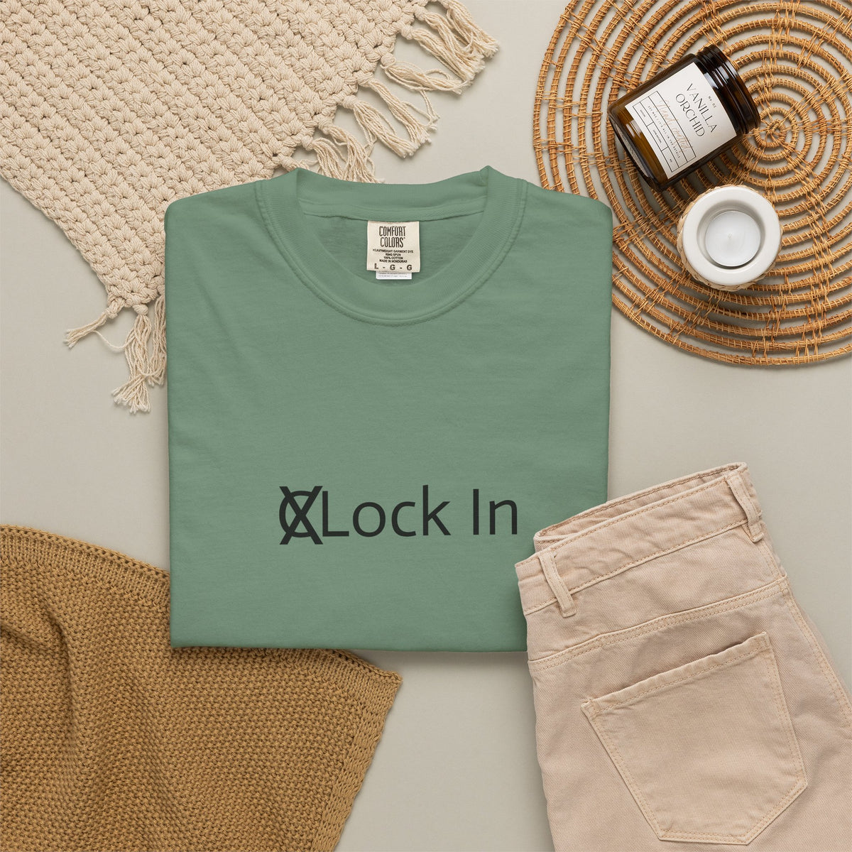 Lock in T shirt