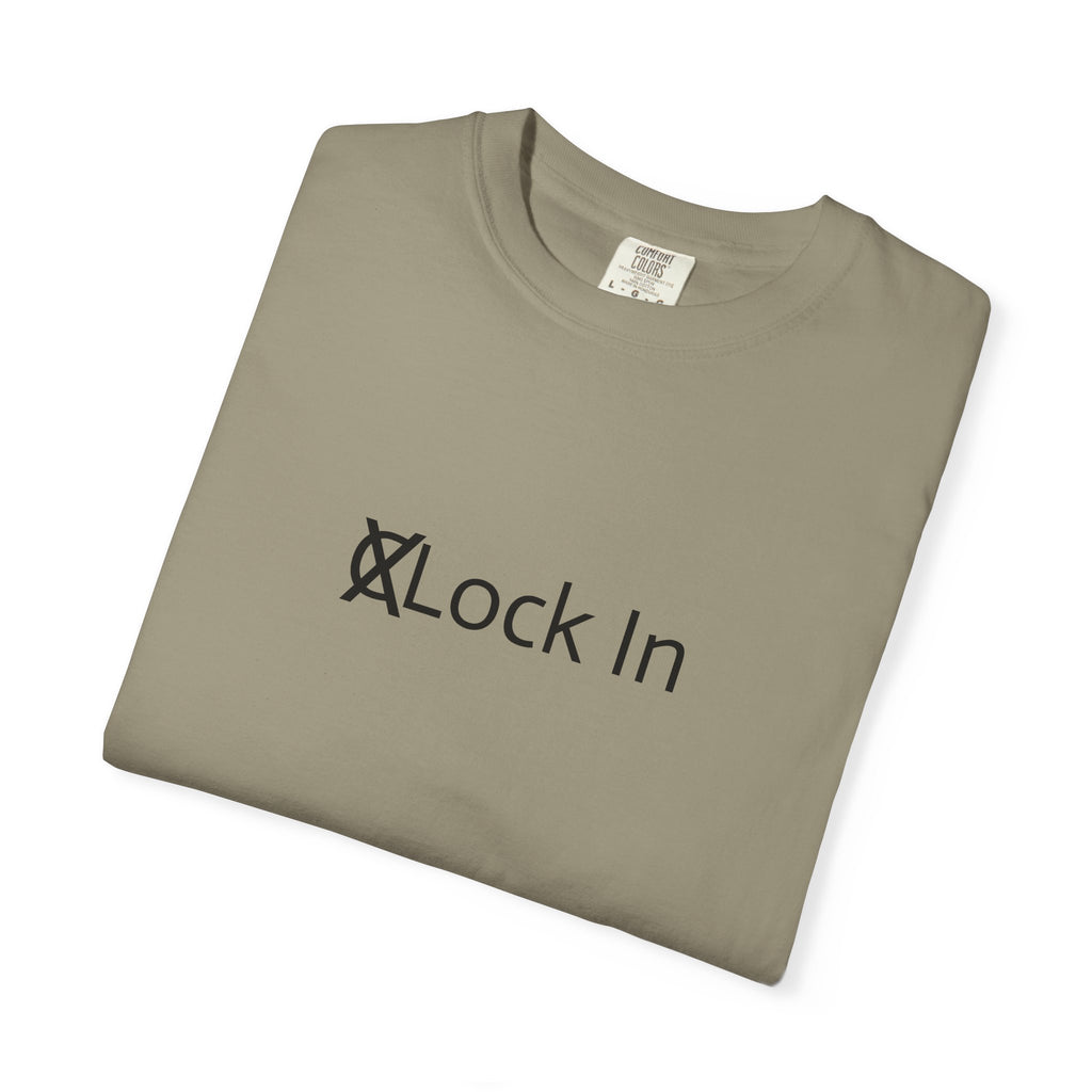 Lock in T shirt